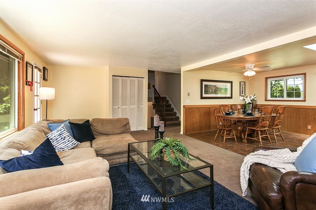 24512 Old Owen Road Monroe, WA 98272 - Photo 3 of 19 Gallery Image 3