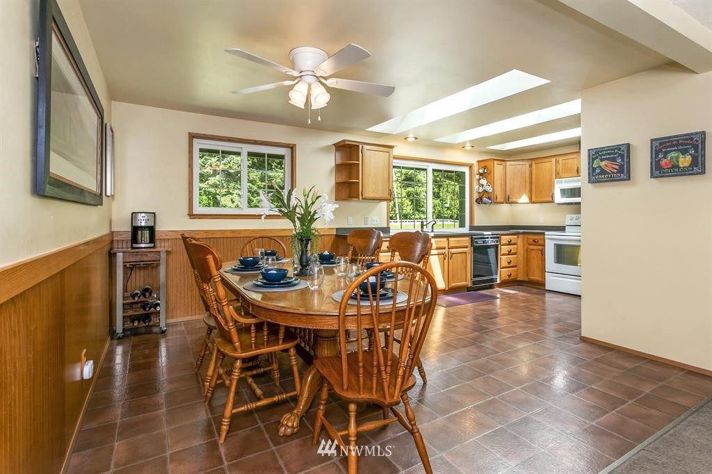 24512 Old Owen Road Monroe, WA 98272 - Photo 5 of 19 Gallery Image 5