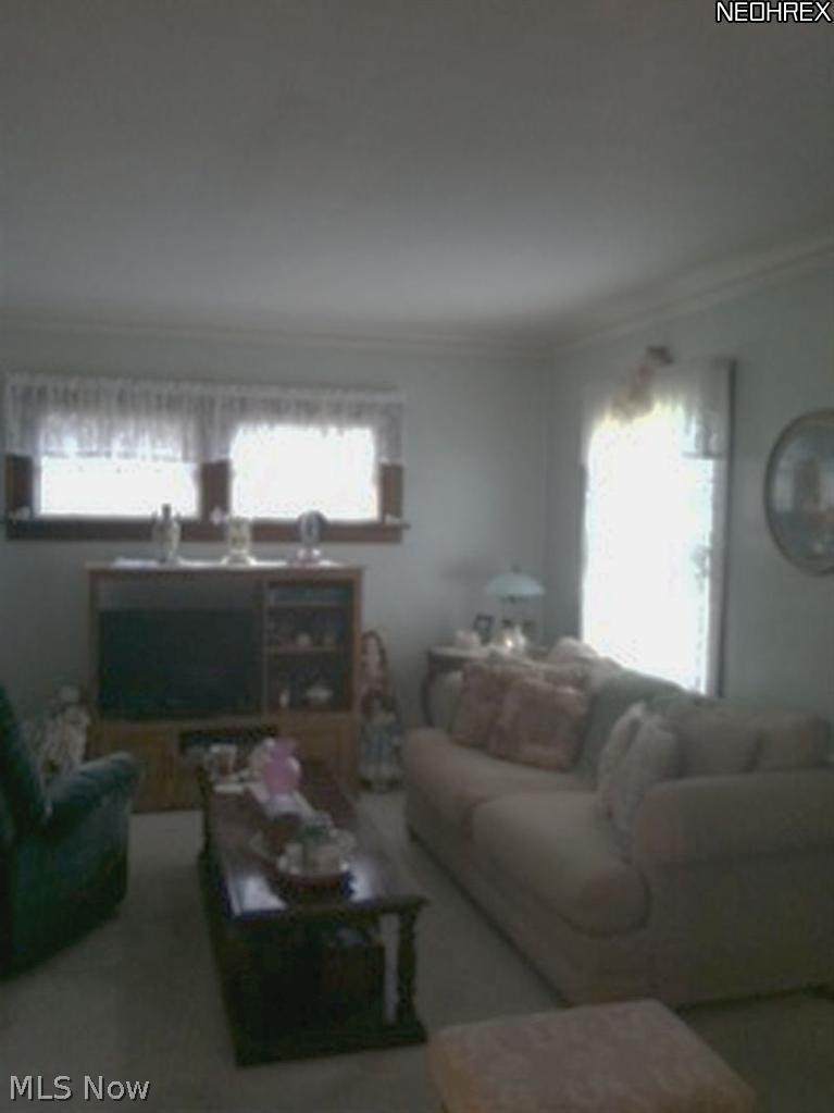1157 Erieview Road Cleveland Heights, OH 44121 - Photo 5 of 10