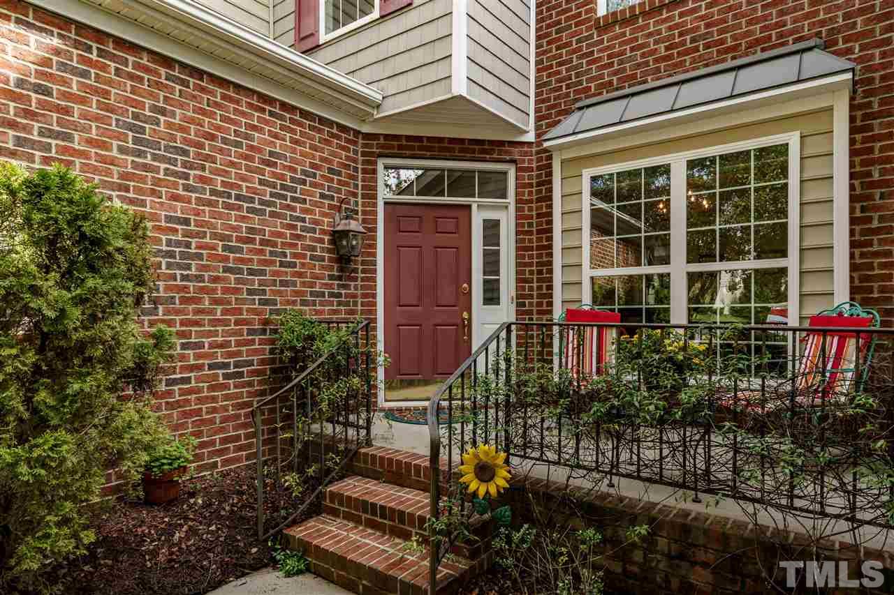 11553 Auldbury Way Raleigh, NC 27617 - Photo 2 of 30 Gallery Image 2