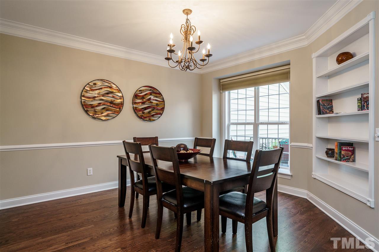 11553 Auldbury Way Raleigh, NC 27617 - Photo 3 of 30 Gallery Image 3