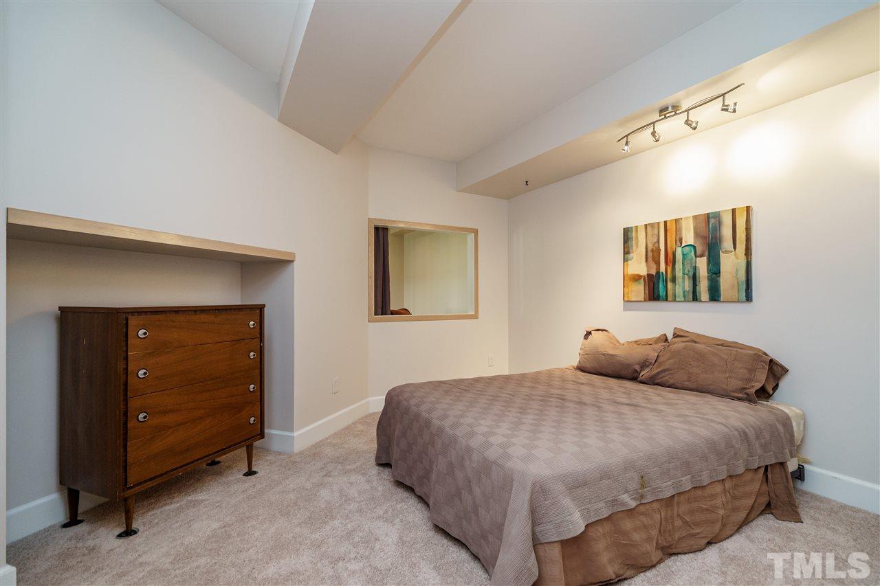 11553 Auldbury Way Raleigh, NC 27617 - Photo 23 of 30 Gallery Image 23