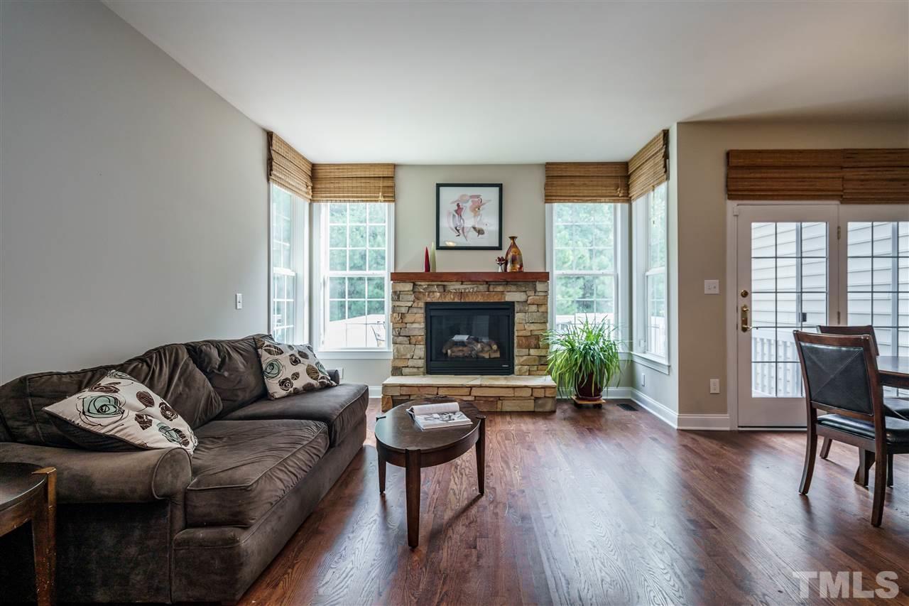 11553 Auldbury Way Raleigh, NC 27617 - Photo 6 of 30 Gallery Image 6
