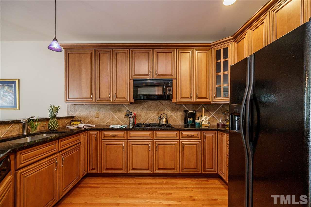 11553 Auldbury Way Raleigh, NC 27617 - Photo 9 of 30 Gallery Image 9