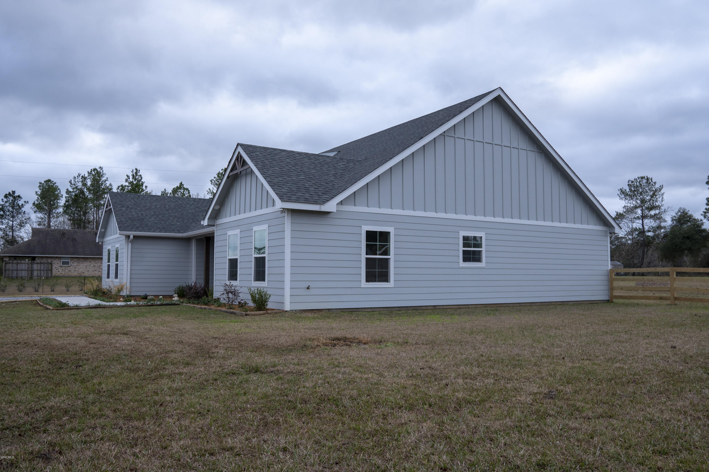 1295 Firetower Road Kiln, MS 39556 - Photo 4 of 35 house5
