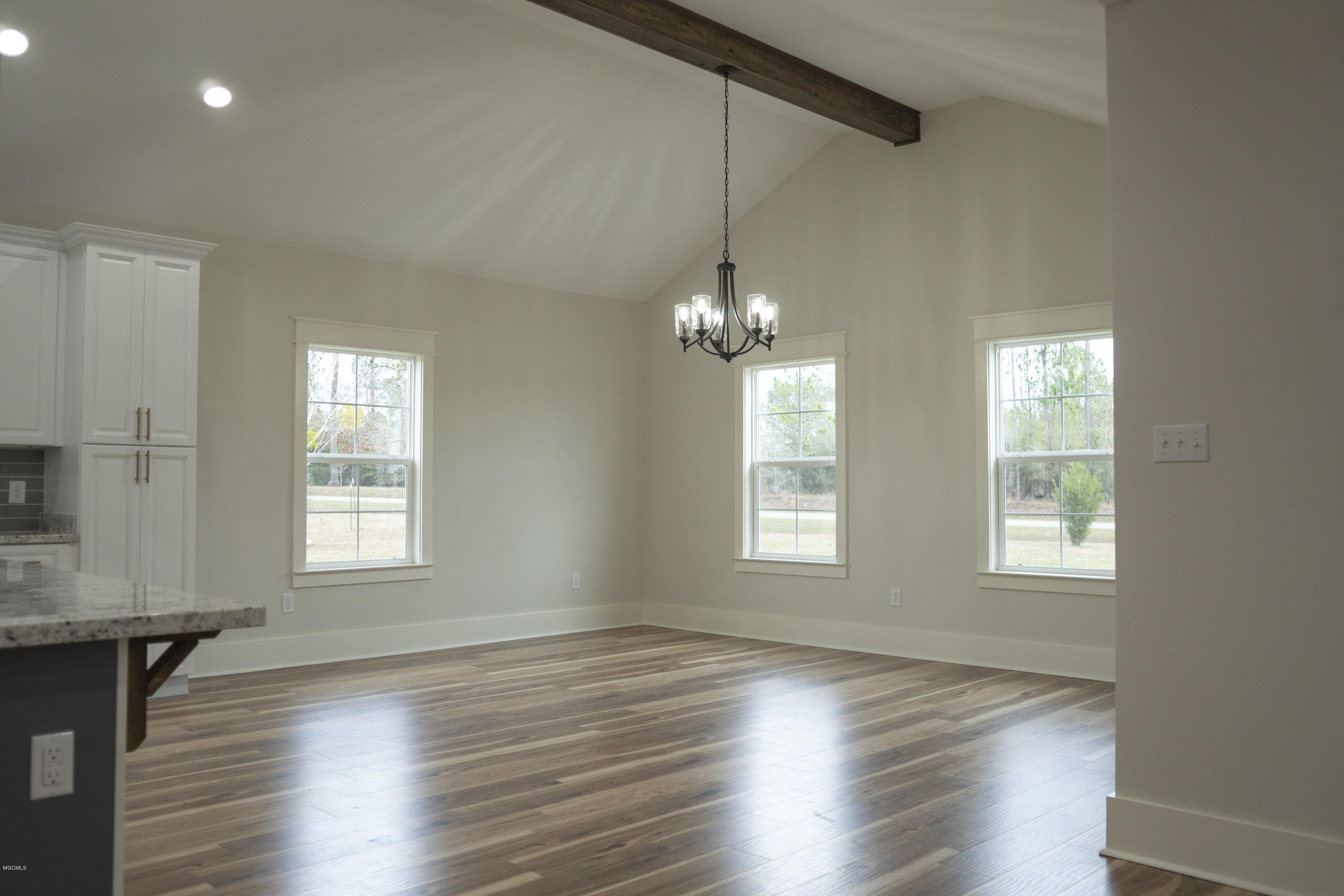 1295 Firetower Road Kiln, MS 39556 - Photo 8 of 35 dineroom