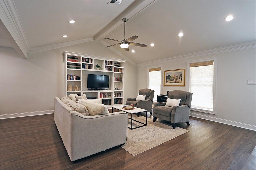 713 Park Ridge Drive River Ridge, LA 70123 - Photo 3 of 25