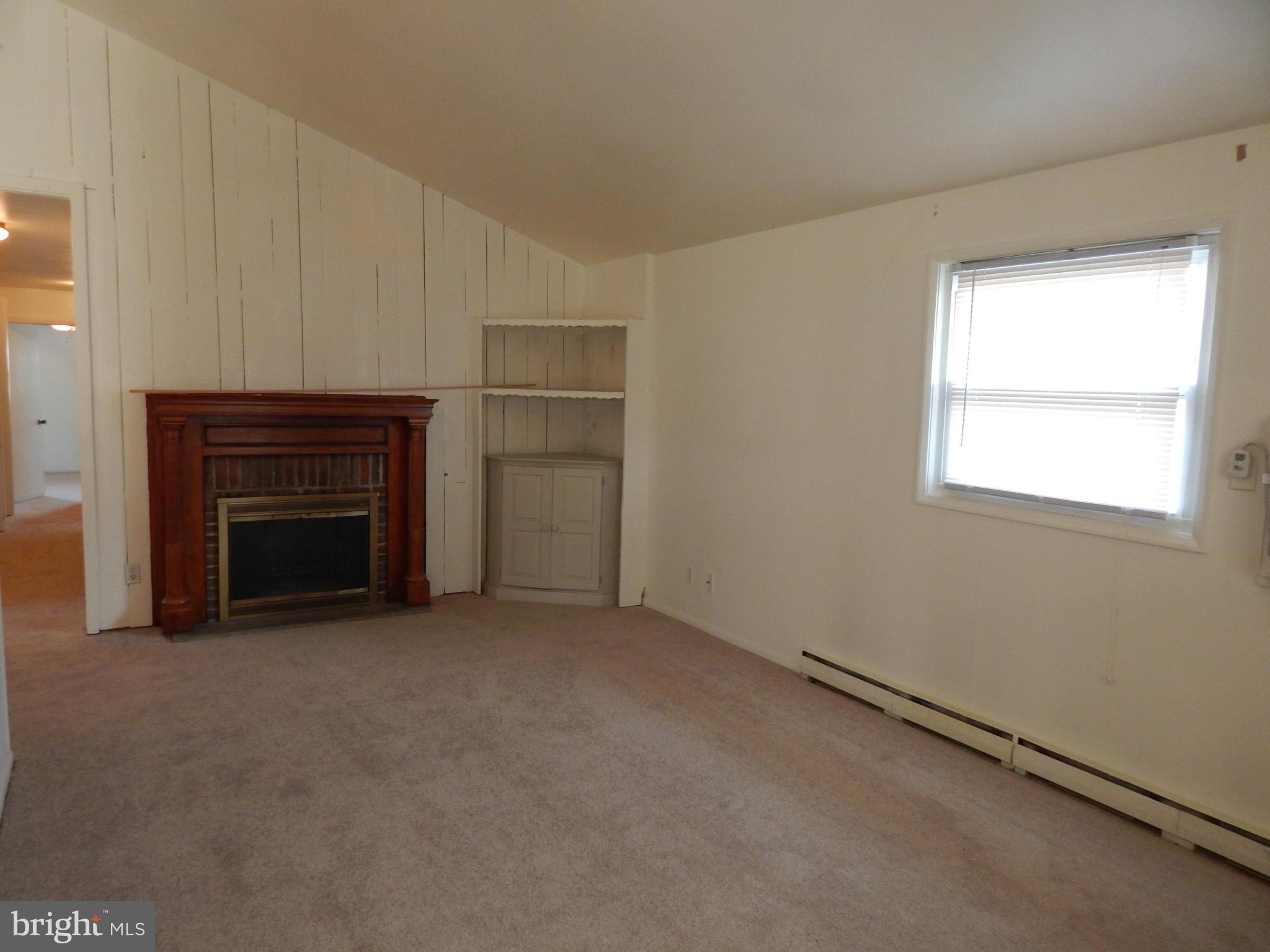 804 Falconer Road Joppa, MD 21085 - Photo 12 of 26 Living Room