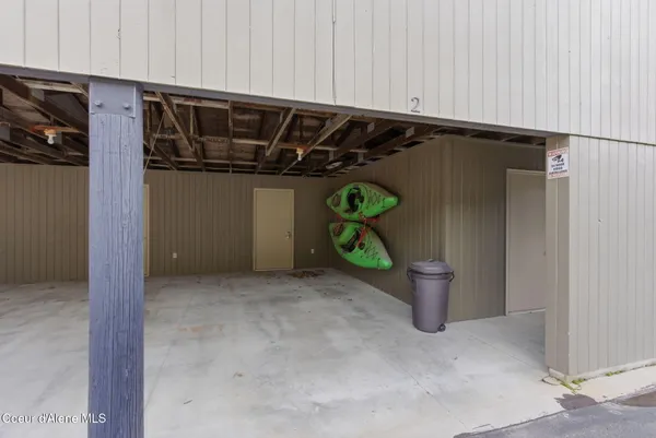 $780,000 | 328 Bayview Drive, Unit 2, Coolin, ID 83821