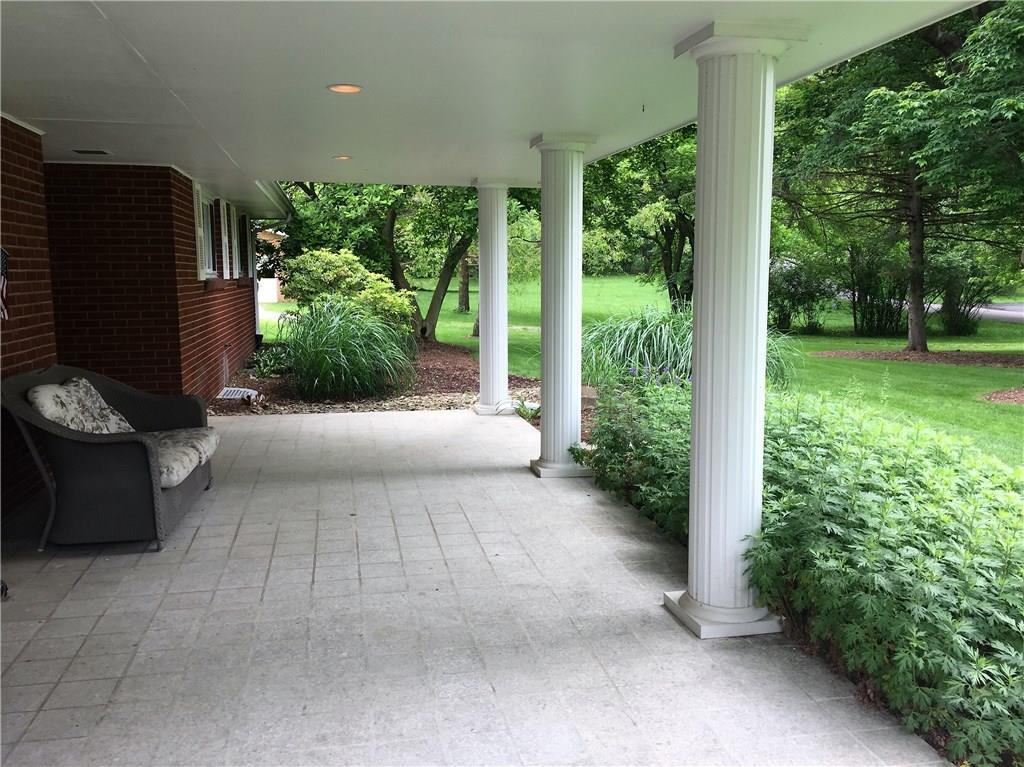 405 Ridge Road Valencia, PA 16059 - Photo 2 of 23 Gallery Image 2