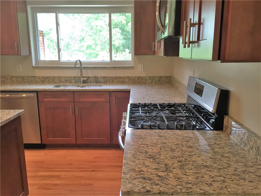 405 Ridge Road Valencia, PA 16059 - Photo 5 of 23 Gallery Image 5