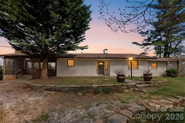 $425,000 | 1032 Brightwater Drive, Hendersonville, NC 28739