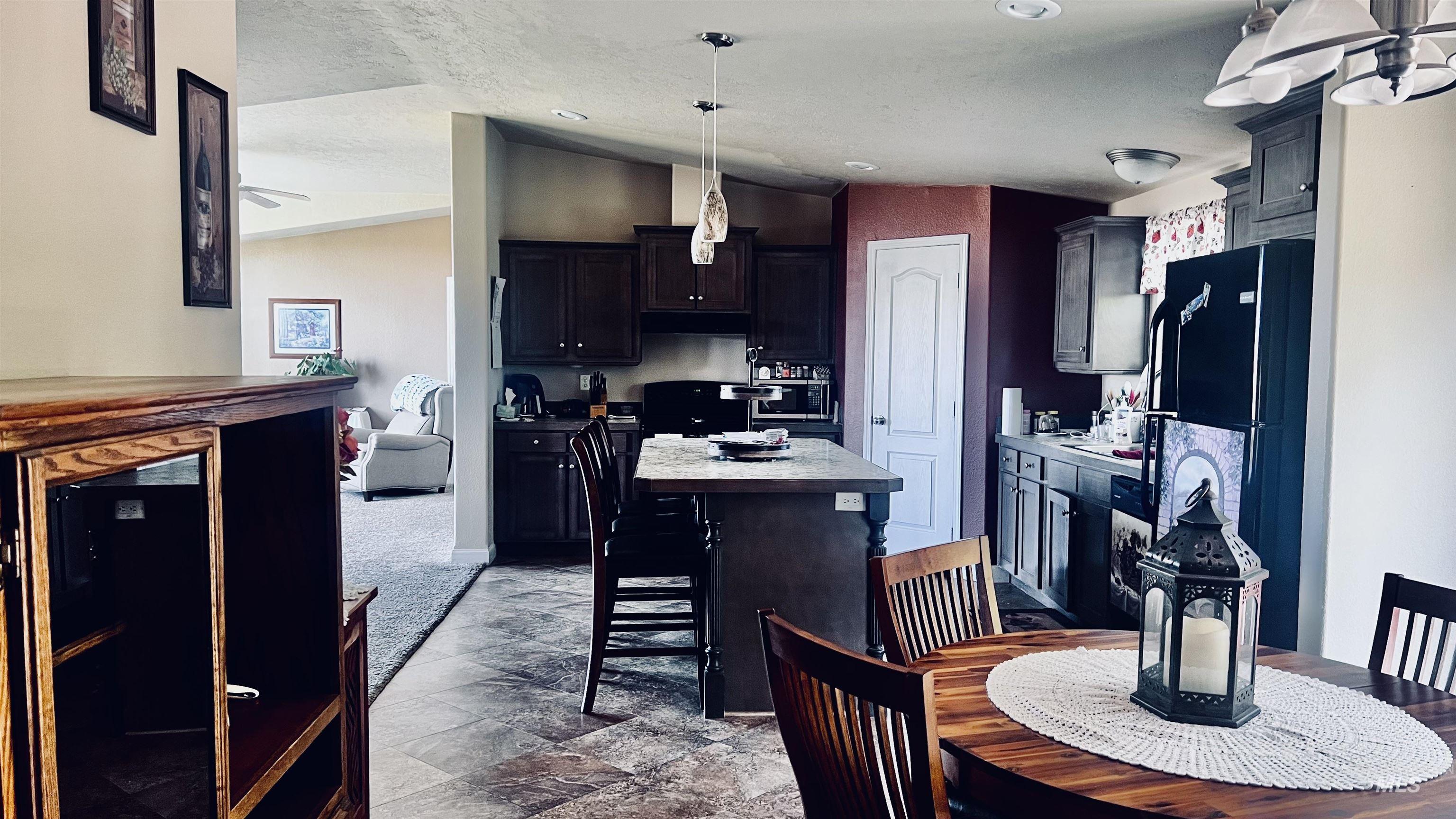 910 Moonglo Road, Unit 24 Buhl, ID 83316 - Photo 18 of 32