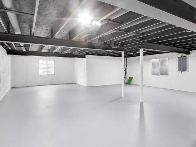 a picture of a floor plan