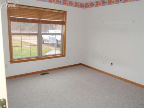 8793 South Reese Road Birch Run, MI 48415 - Photo 15 of 20 20185468-14.JPG