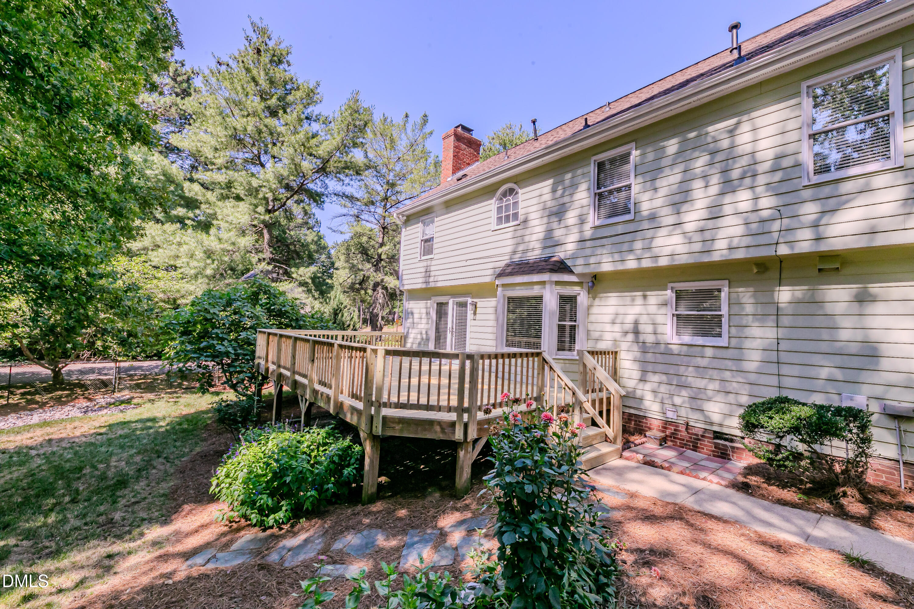 8200 Mourning Dove Road Raleigh, NC 27615 - Photo 32 of 38 2E6A6826
