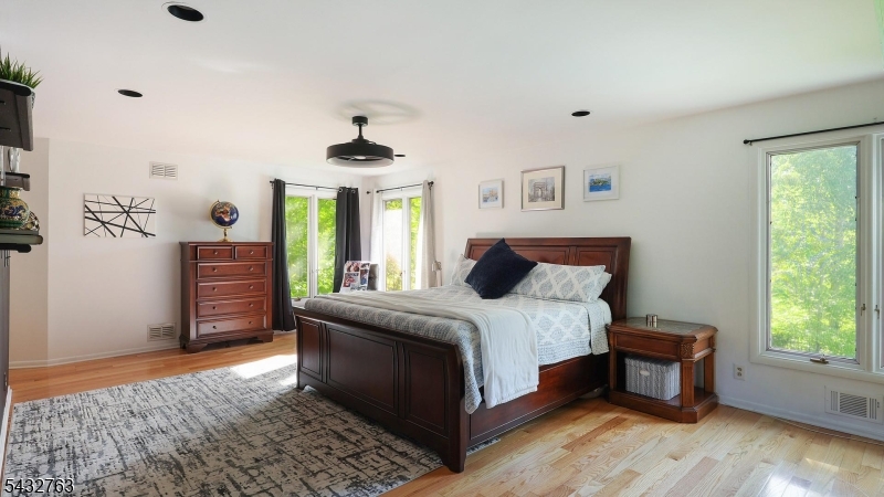 17 Nottingham Way Warren, NJ 07059 - Photo 21 of 48