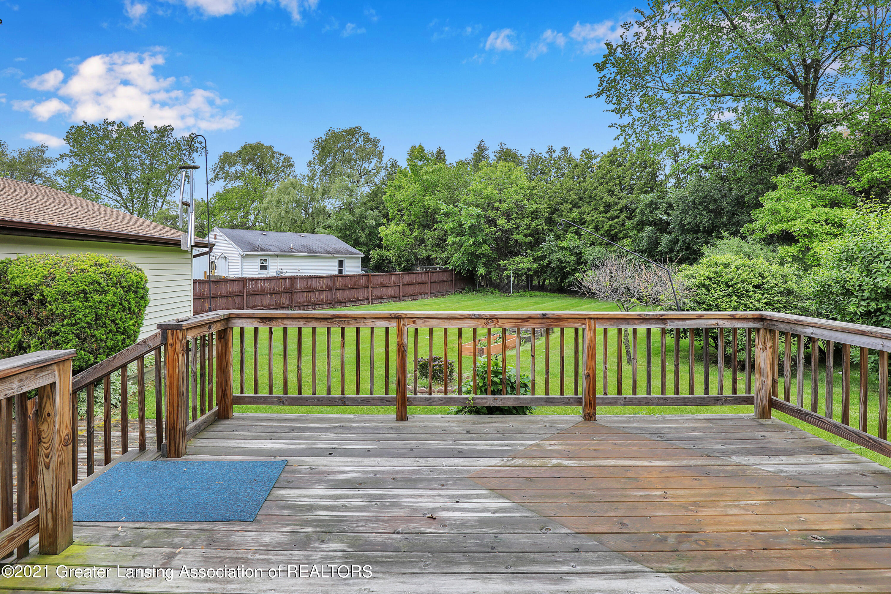 1684 Pepper Ridge Drive Haslett, MI 48840 - Photo 23 of 29 9I3A1151