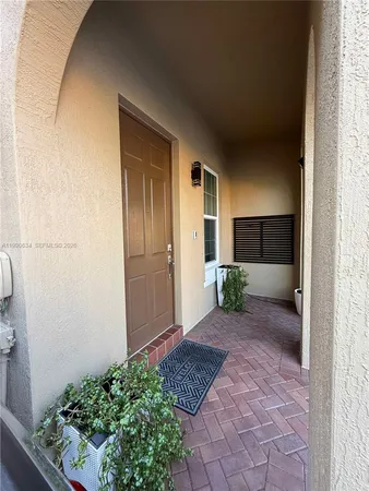 $3,500 | 6923 Julia Gardens Drive, Coconut Creek, FL 33073