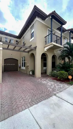 $3,500 | 6923 Julia Gardens Drive, Coconut Creek, FL 33073