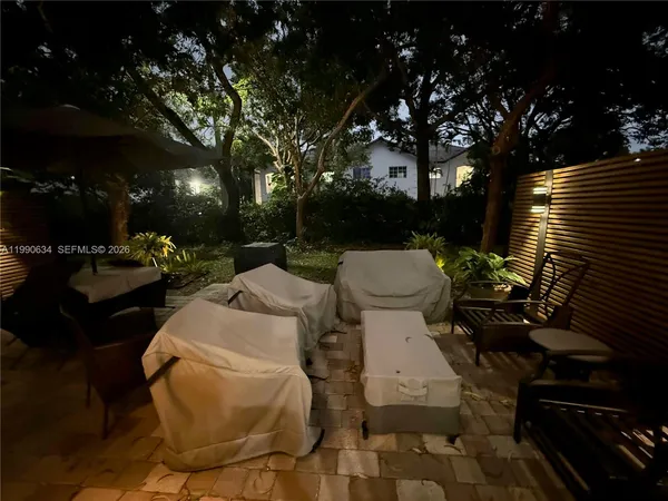 $3,500 | 6923 Julia Gardens Drive, Coconut Creek, FL 33073