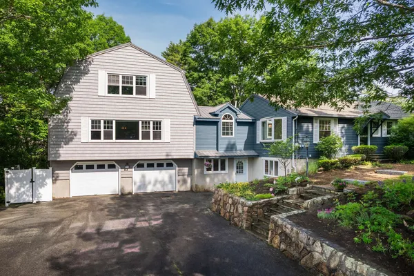 $749,000 | 31 Scotland Bridge Road, York, ME 03909