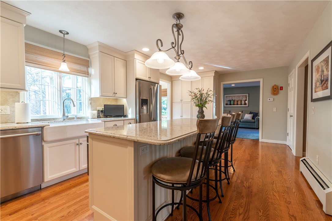 9 Southbury Road Cumberland, RI 02864 - Photo 11 of 50
