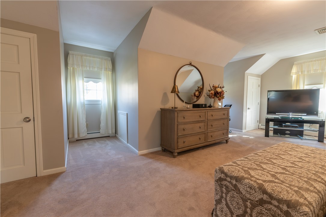 9 Southbury Road Cumberland, RI 02864 - Photo 29 of 50
