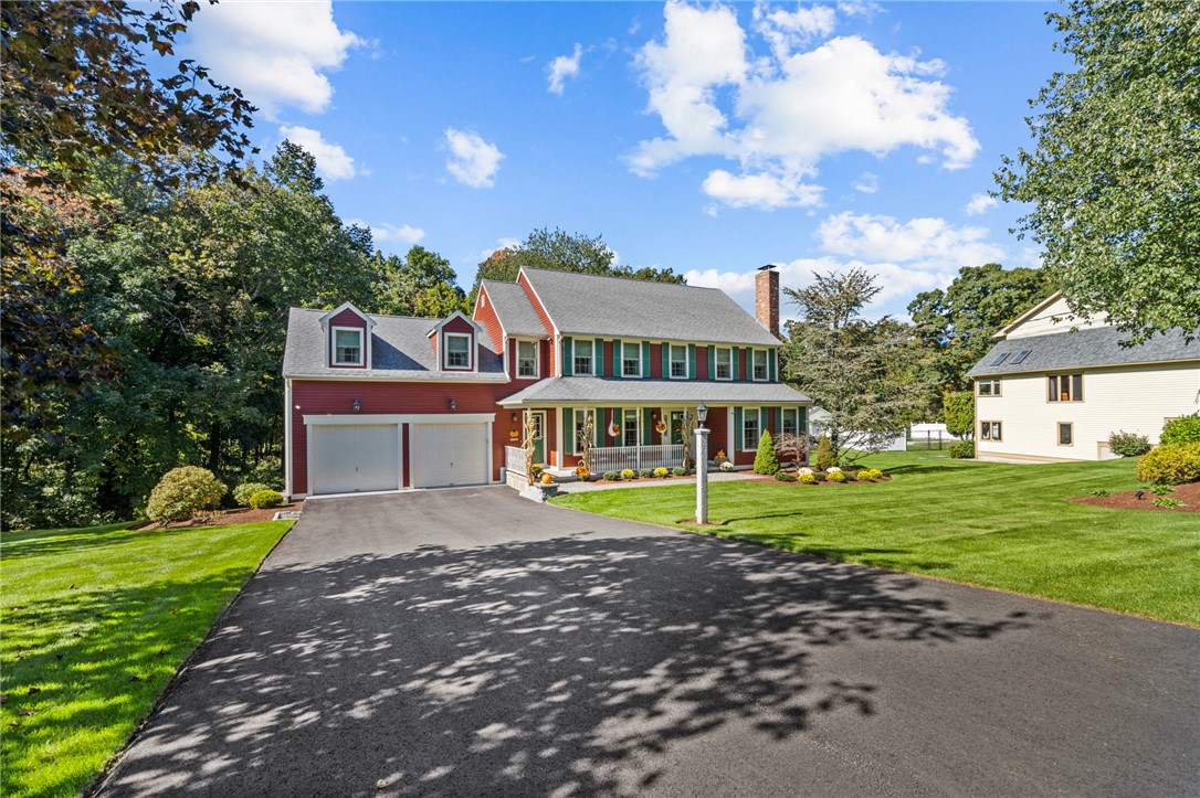 9 Southbury Road Cumberland, RI 02864 - Photo 3 of 50