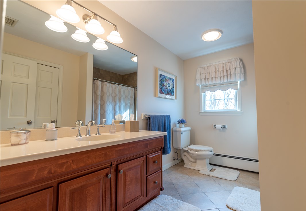 9 Southbury Road Cumberland, RI 02864 - Photo 39 of 50