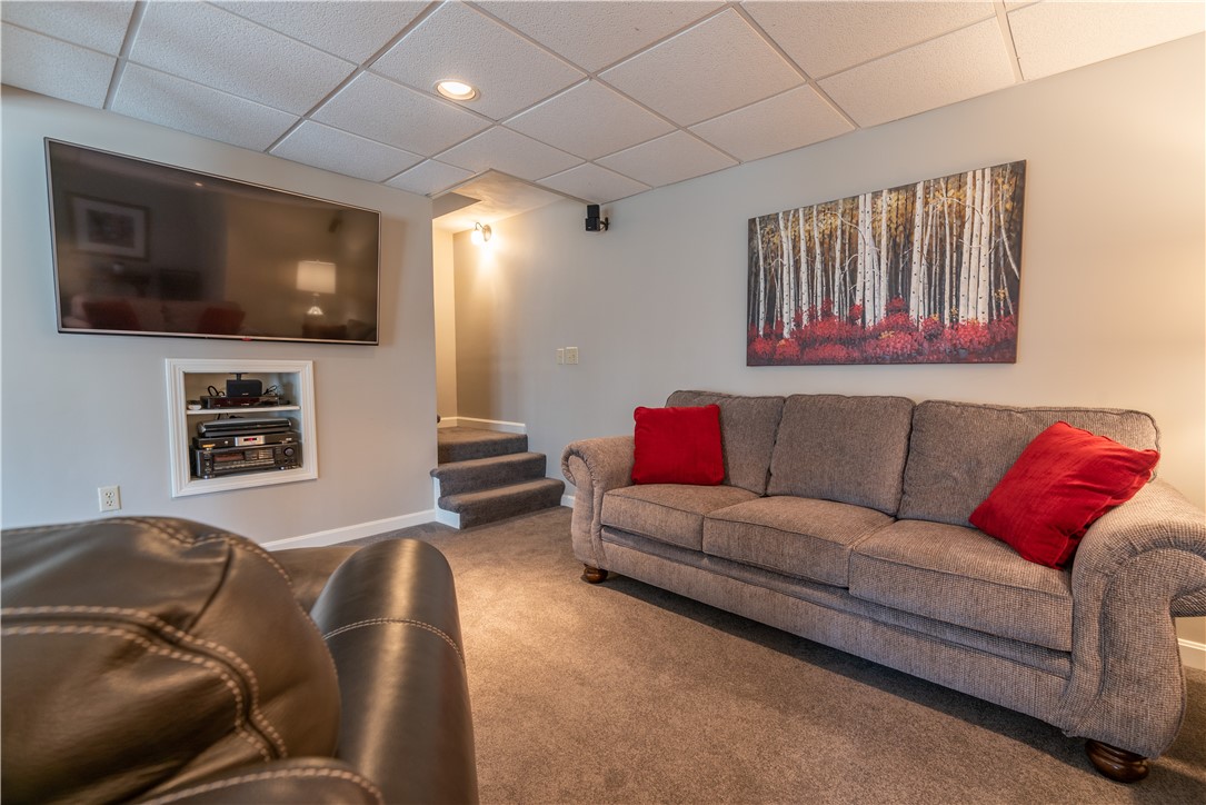 9 Southbury Road Cumberland, RI 02864 - Photo 42 of 50