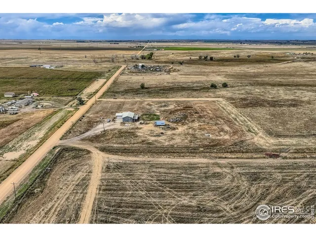 a view of an ocean view