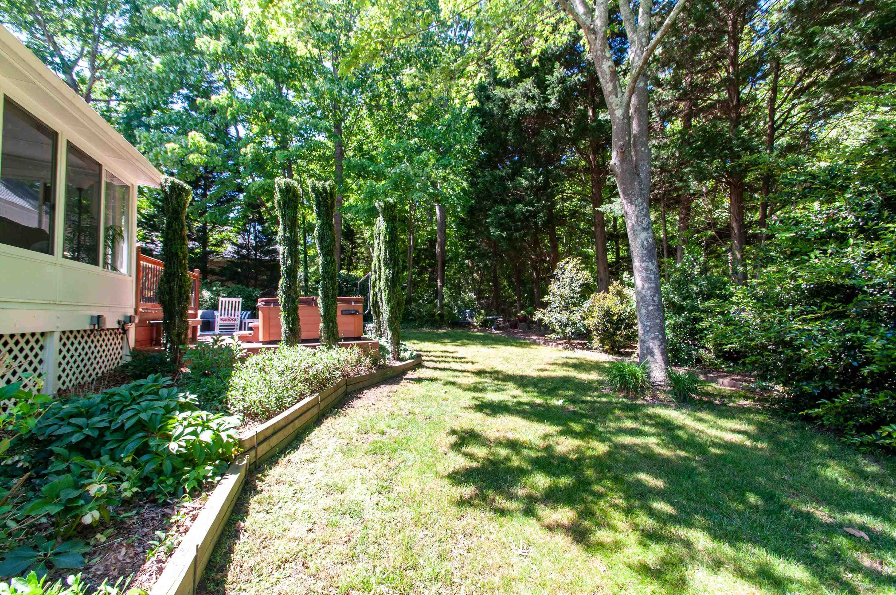 5224 Fairmead Circle Raleigh, NC 27613 - Photo 30 of 37 Backyard
