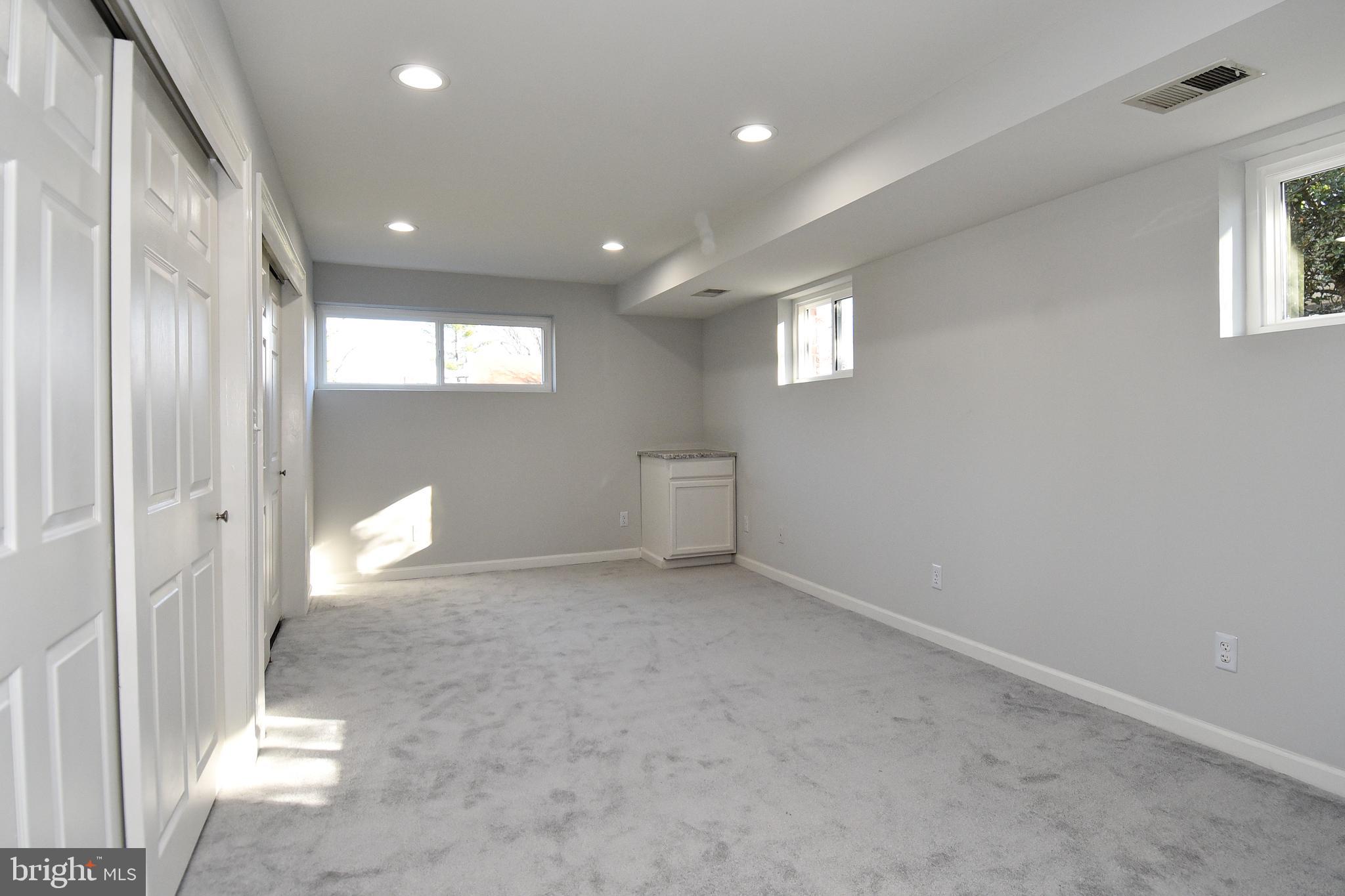 6831 Inverness Drive Springfield, VA 22150 - Photo 35 of 42