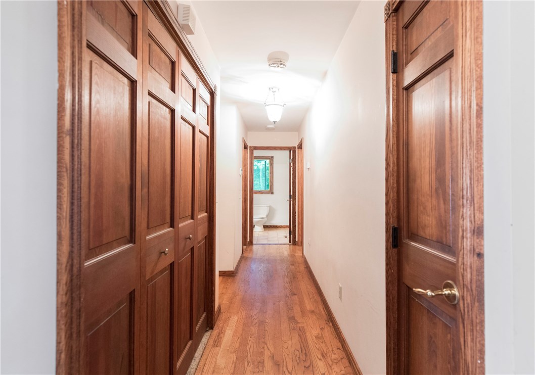 832 Snake Hill Road Glocester, RI 02814 - Photo 24 of 39