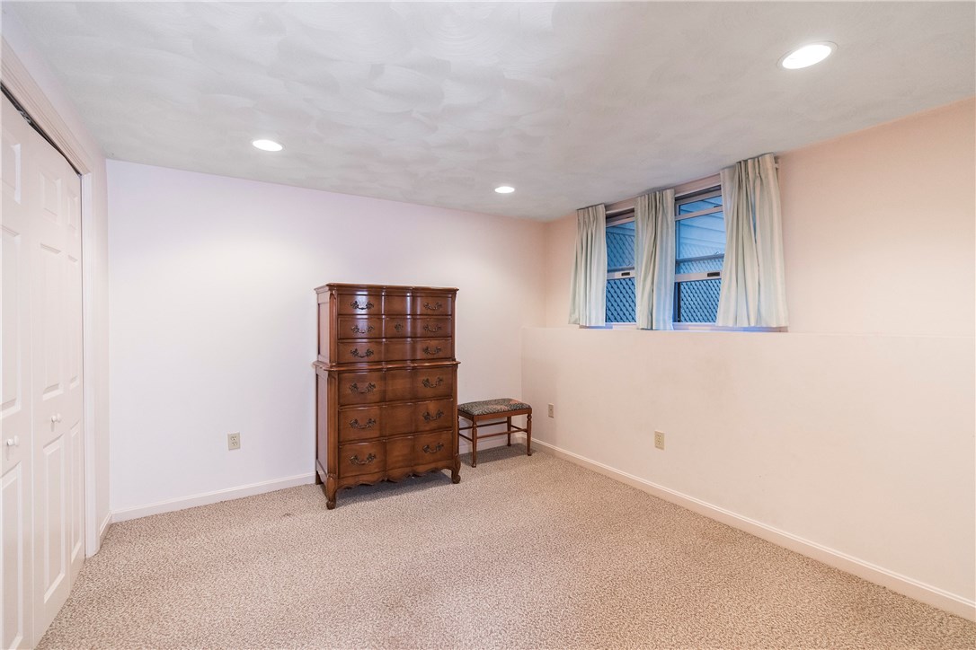 832 Snake Hill Road Glocester, RI 02814 - Photo 37 of 39
