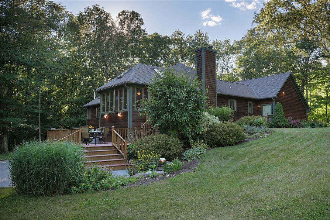 832 Snake Hill Road Glocester, RI 02814 - Photo 9 of 39