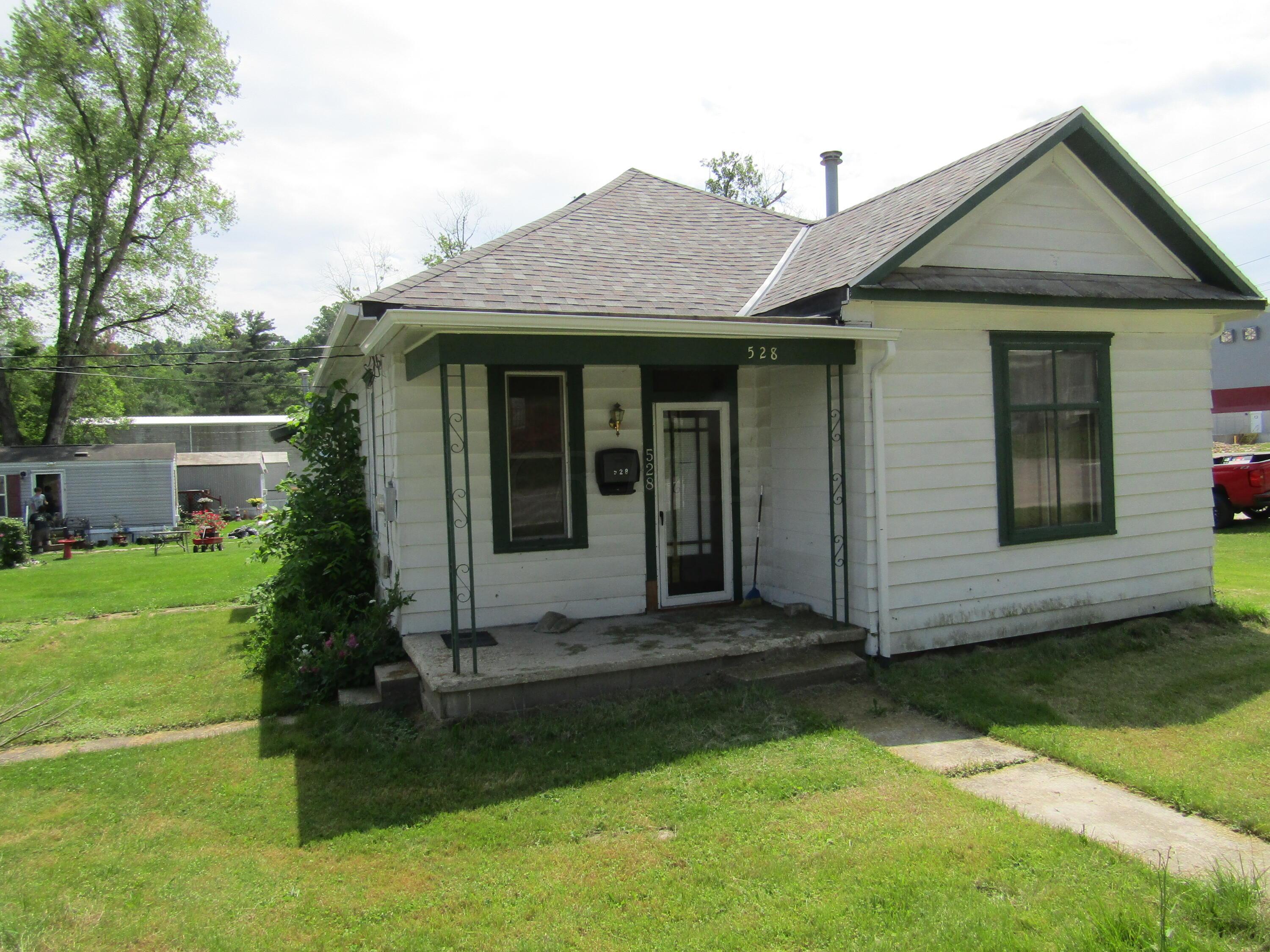 528 Ridge Avenue Crooksville, OH 43731 - Photo 13 of 14