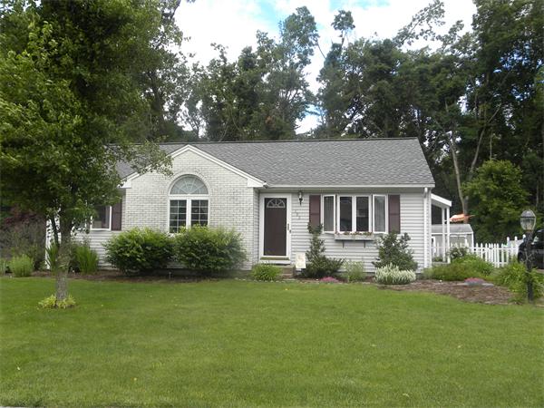 193 Winterset Drive Springfield, MA 01129 - Photo 1 of 23 Gallery Image 1