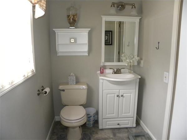 193 Winterset Drive Springfield, MA 01129 - Photo 14 of 23 Gallery Image 14