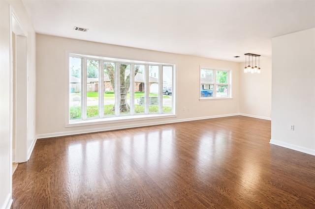 10125 Stacy Court River Ridge, LA 70123 - Photo 2 of 12