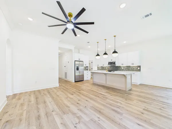 $729,900 | 19 B Bayview Drive, Shalimar, FL 32579