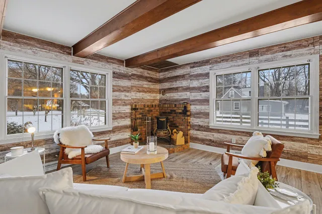 $418,000 | 2844 West Glenlord Road, Stevensville, MI 49127