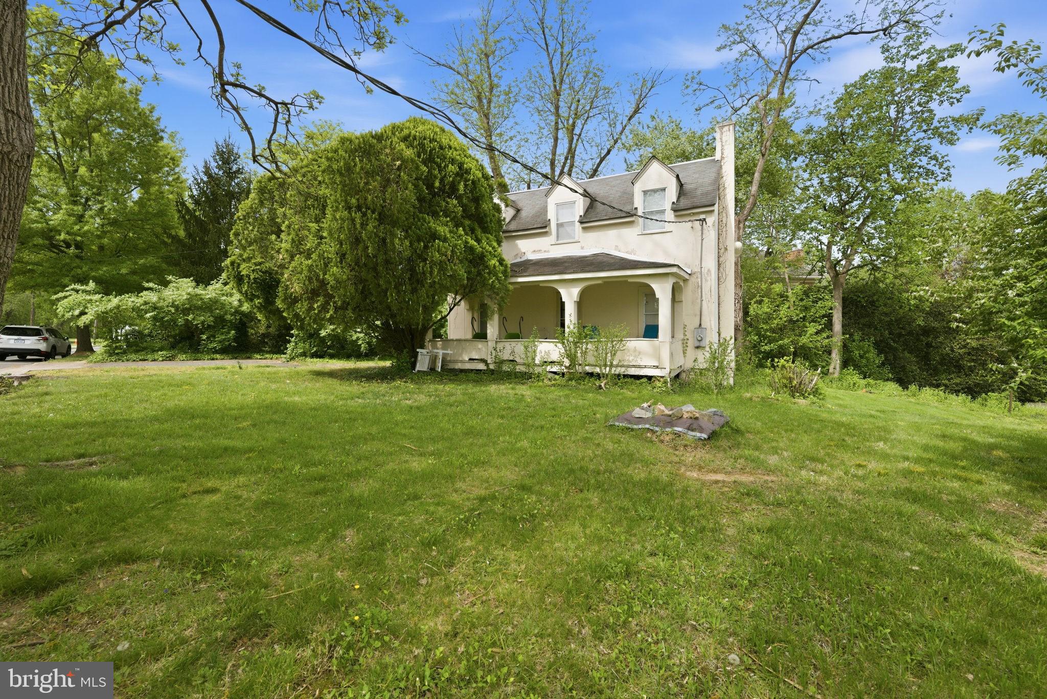 4464 North Old Glebe Road Arlington, VA 22207 - Photo 13 of 14 a view of house with yard
