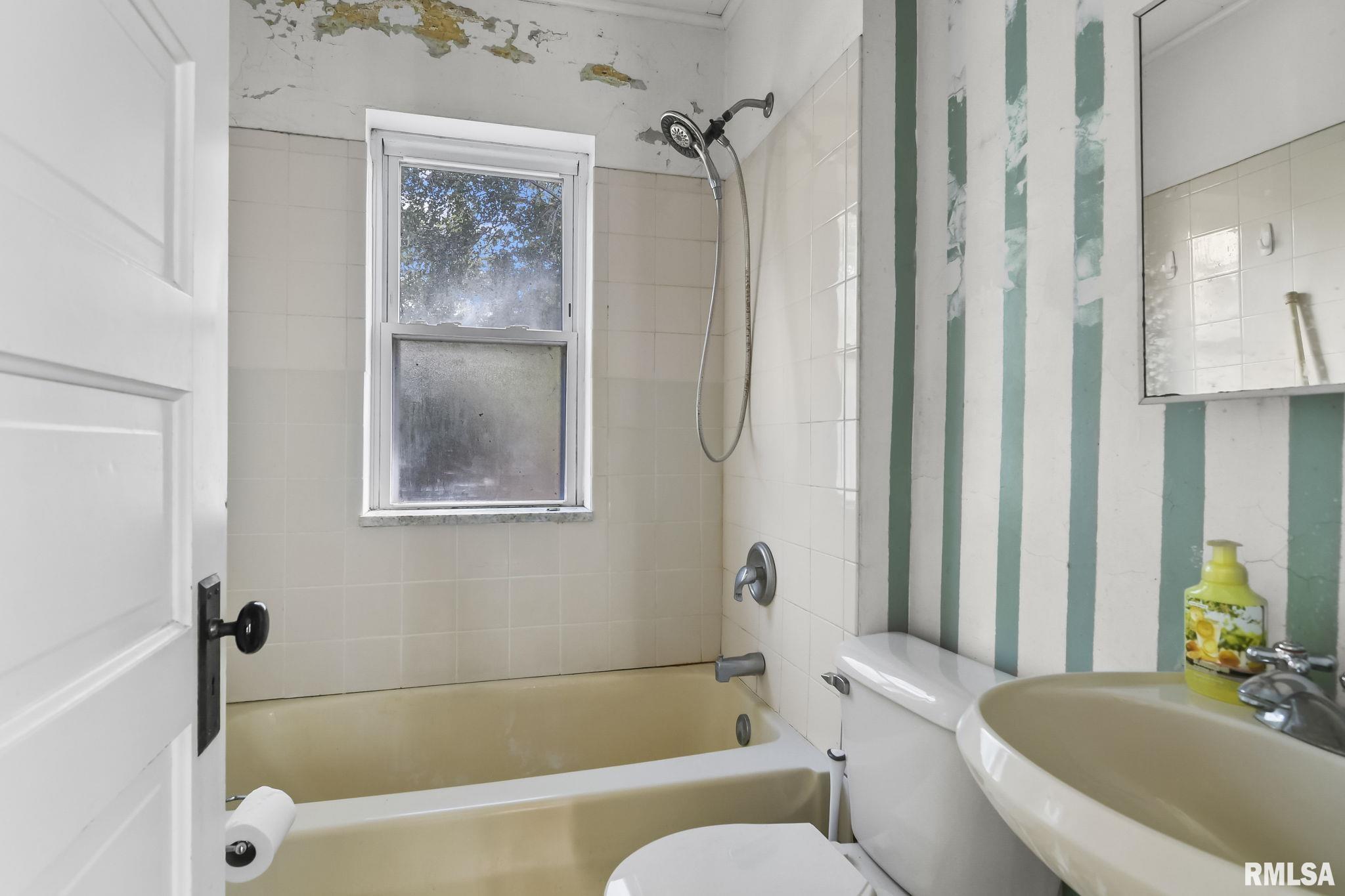 4516 Camp Butler Road Springfield, IL 62707 - Photo 15 of 23
