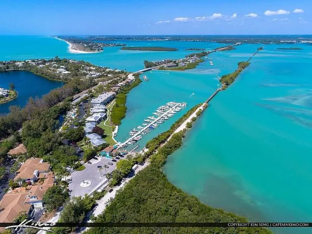 $1,000,000 | 1741 Winstan Avenue, Englewood, FL 34223