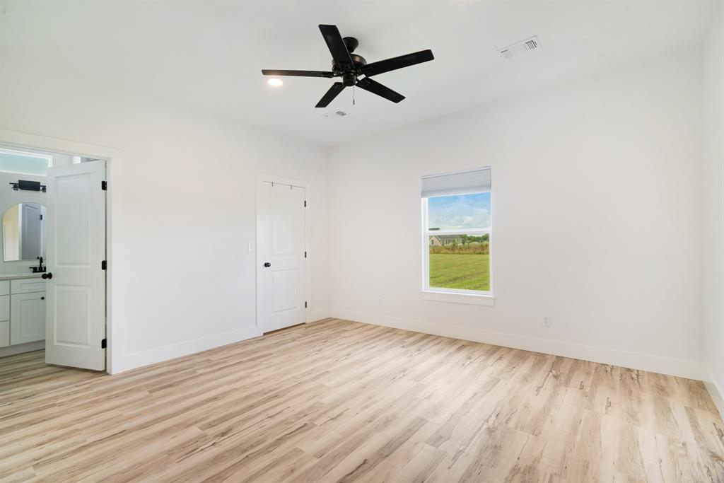 204 Private Road Sumner, TX 75486 - Photo 14 of 25