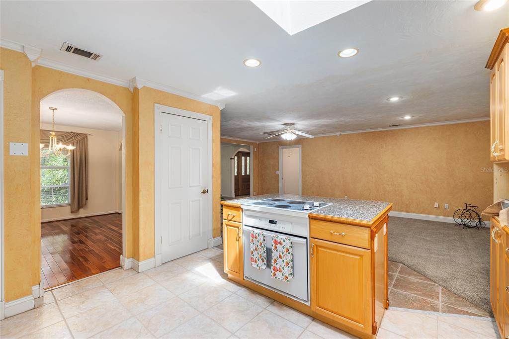 7515 Southwest 36 Avenue Gainesville, FL 32608 - Photo 19 of 82