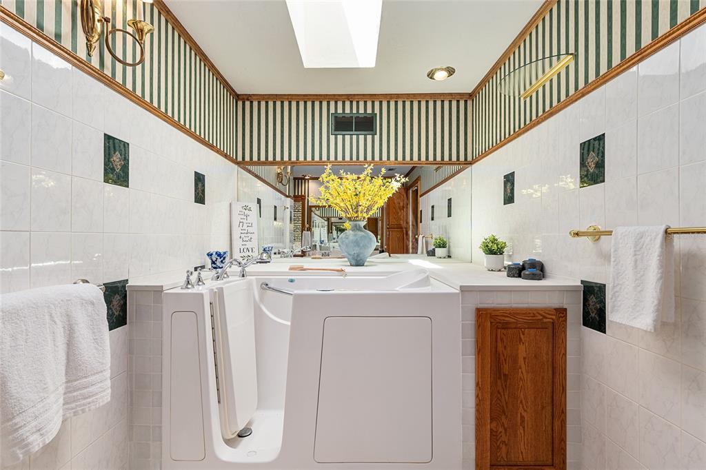 7515 Southwest 36 Avenue Gainesville, FL 32608 - Photo 41 of 82