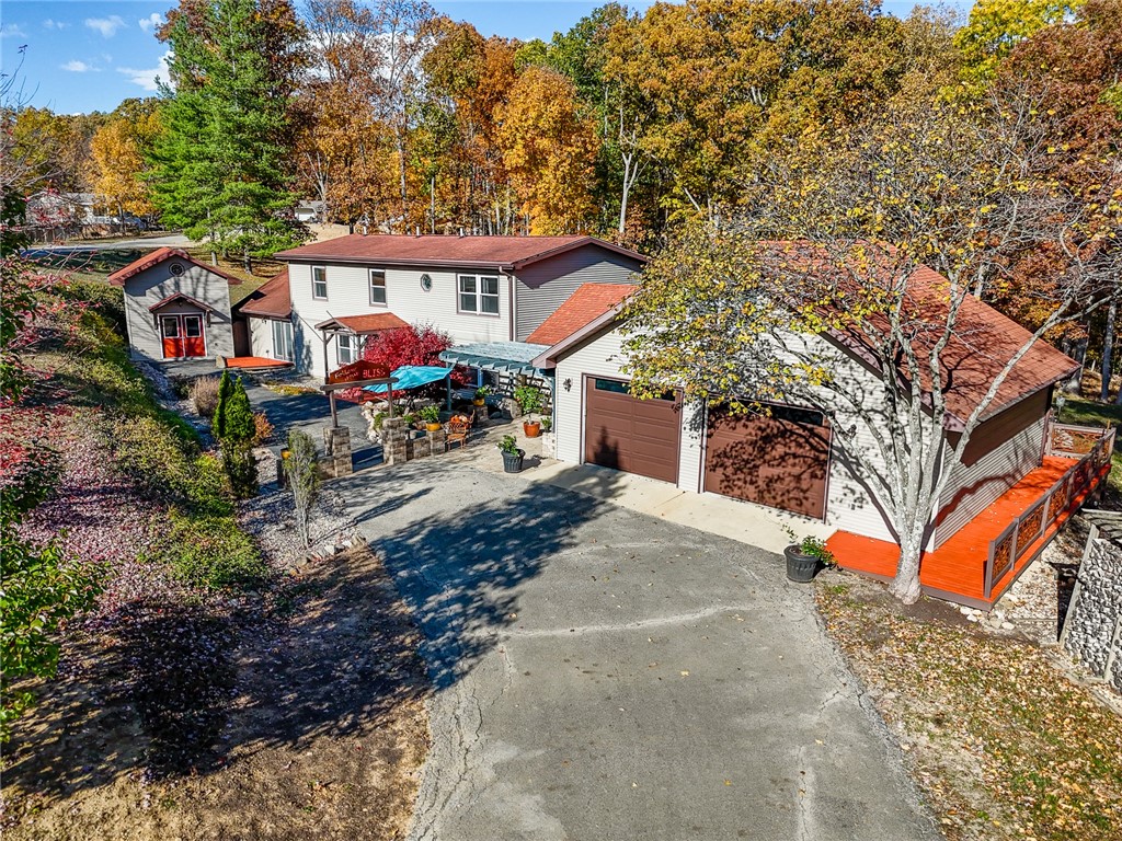 18421 Chief Road Charleston, IL 61920 - Photo 2 of 47